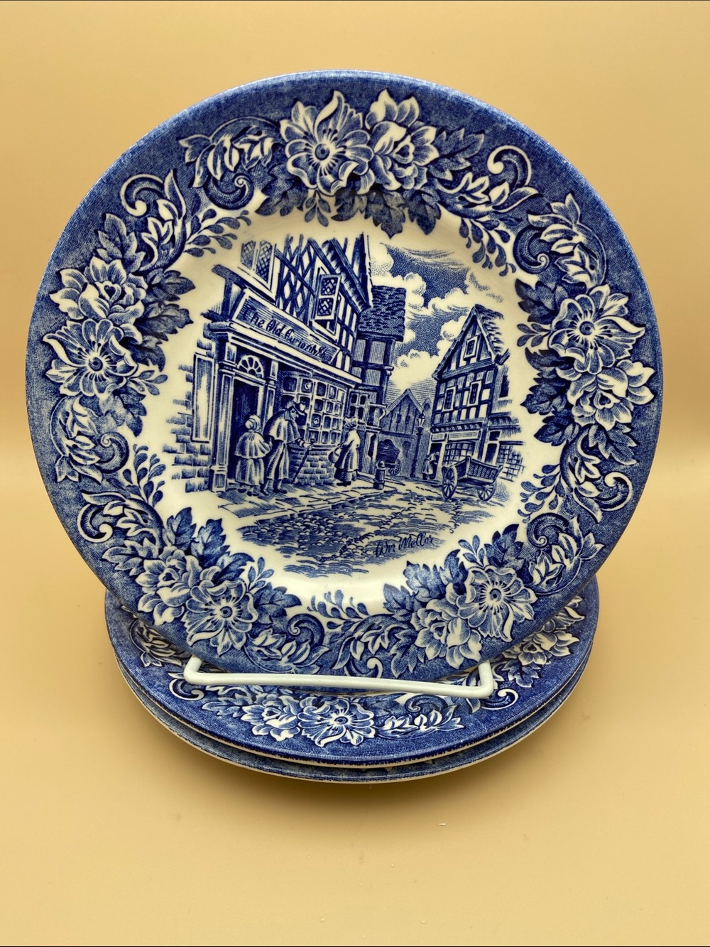 Dickens Series by English Ironstone The Old Curiosity Shop Side Plate - Set of 3